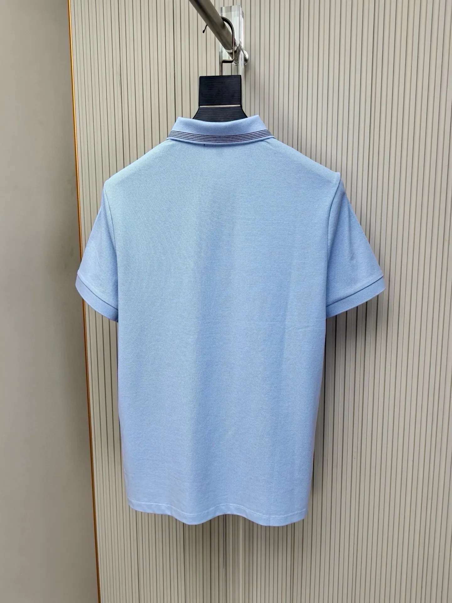 , supporting BC summer New Arrival T-shirt lapel short-sleeved POLO shirt, counter-customized fabric Breathable, high comfort, material: 69.7% cotton 26.4% polyester fiber 3.9% spandex Style: general style, impeccable details, brand element design concept, reflecting high quality. It feels delicate and soft! It presents a casual cut and the upper body shape is great! (Complete three standards) Sizes: M-4XL